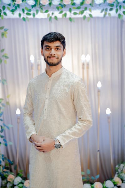 Saloni & Ninad 35