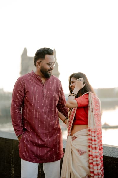 Omkar & Siddhi 04